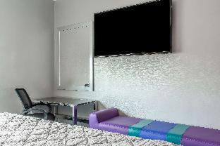 Standard King Room interior